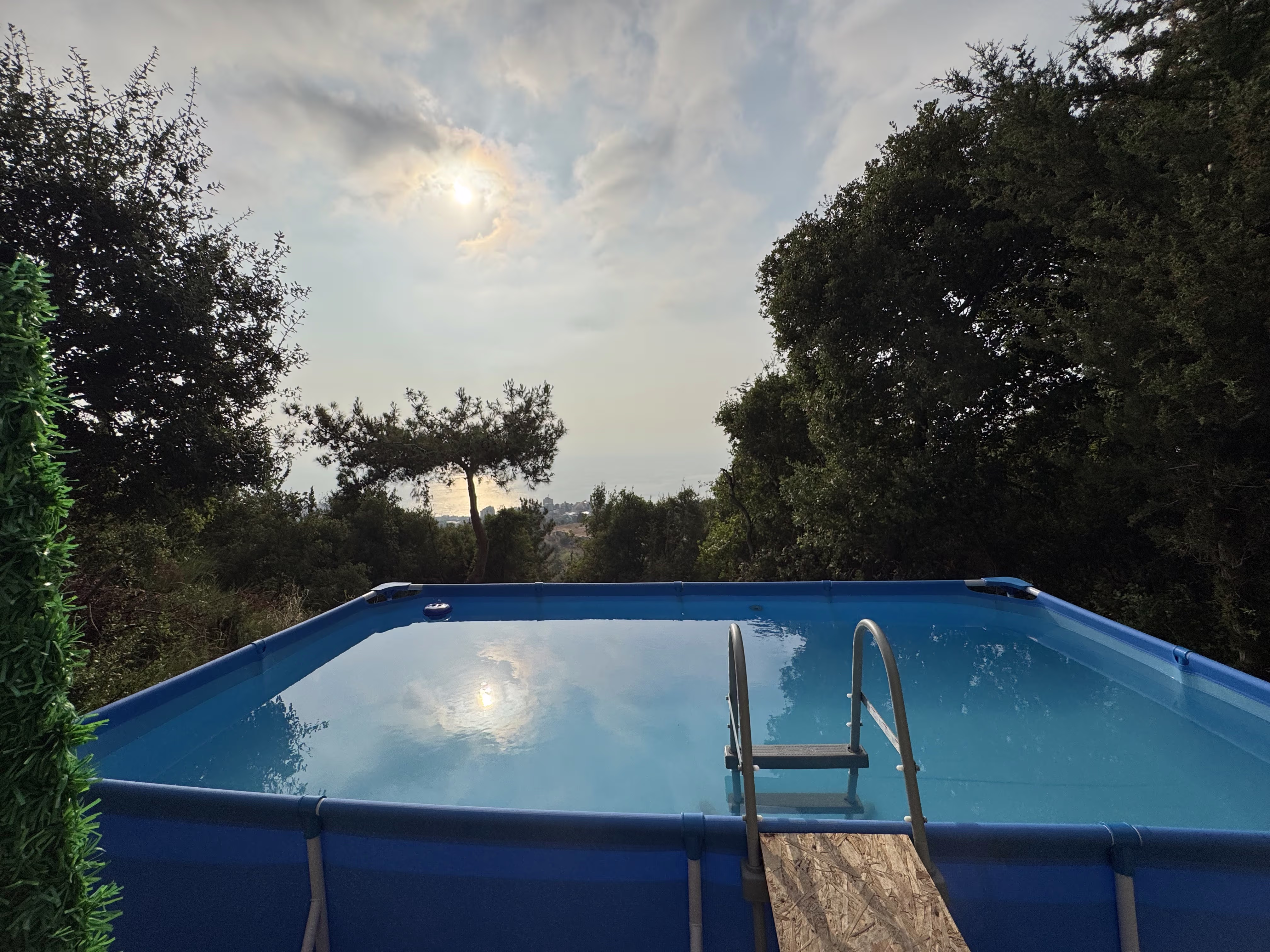 Private Pool View 4